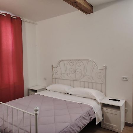 Casa Paradigna Parma Exteriör bild